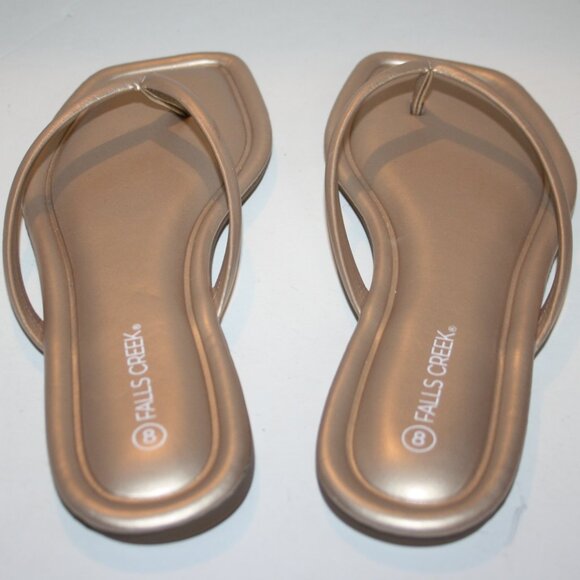 Beautiful gold NWOT Falls Creek flip flops size 8 - Picture 2 of 6